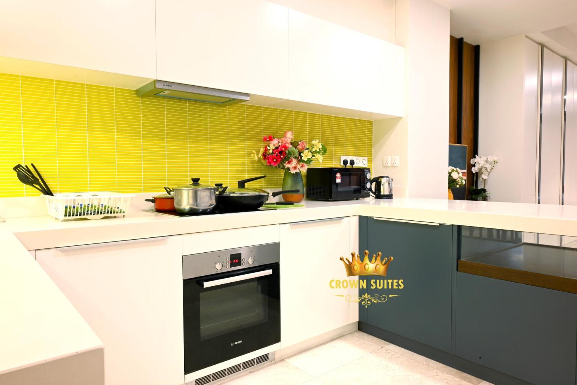 Crown Suites Tropicana Klcc Kuala Lumpur City Center エクステリア 写真